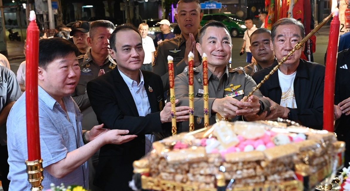 พล.ต.ต.ชัยพัชร์ ศรีประเสริฐ รองผบช.น. ประธานอัญเชิญเจ้าพ่อหนู