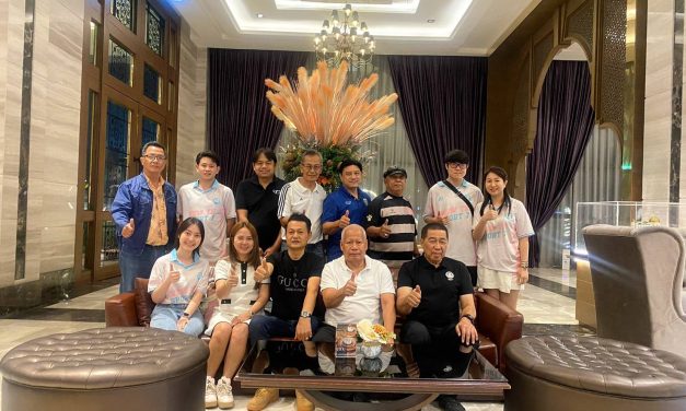 ฟุตบอลที่เข้าใจประชาชน